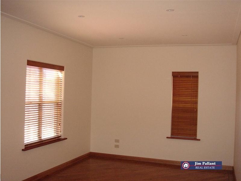 2/11 Ives Place, Port Lincoln SA 5606