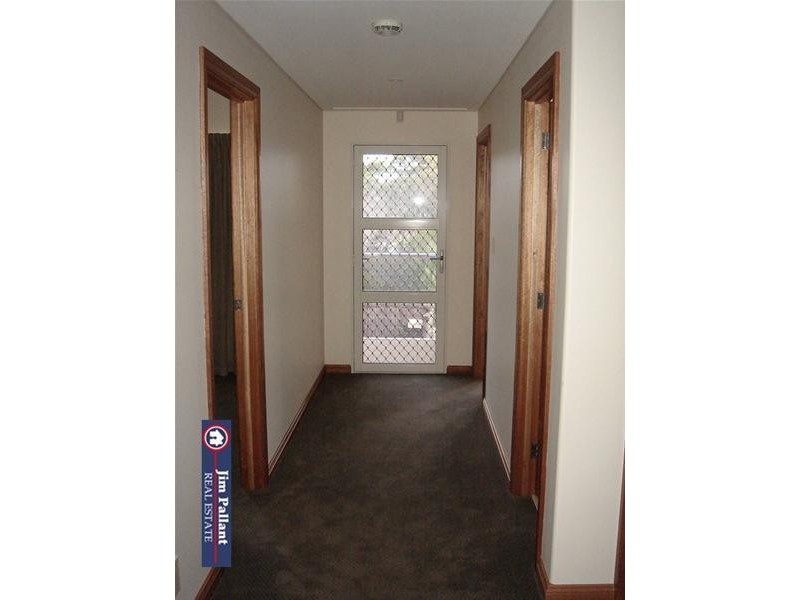 2/11 Ives Place, Port Lincoln SA 5606