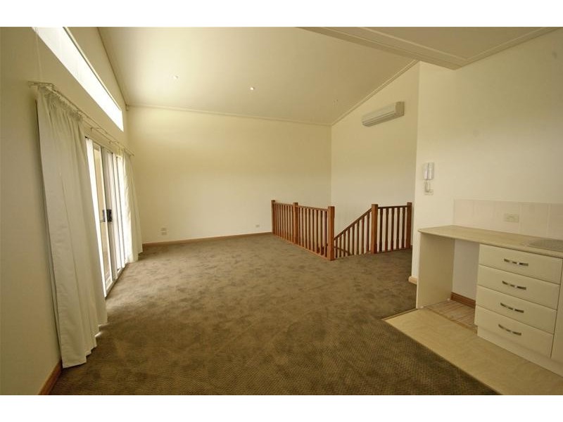 1/11 Ives Place, Port Lincoln SA 5606