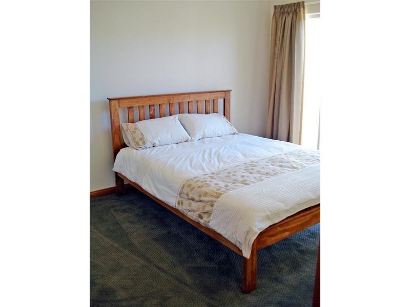 1/11 Ives Place, Port Lincoln SA 5606