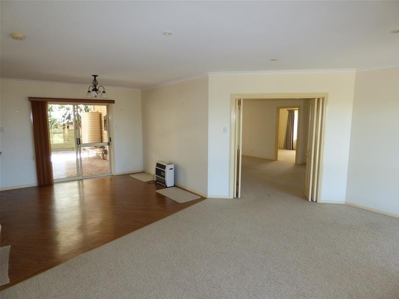 30 Valley View Road, Port Lincoln SA 5606