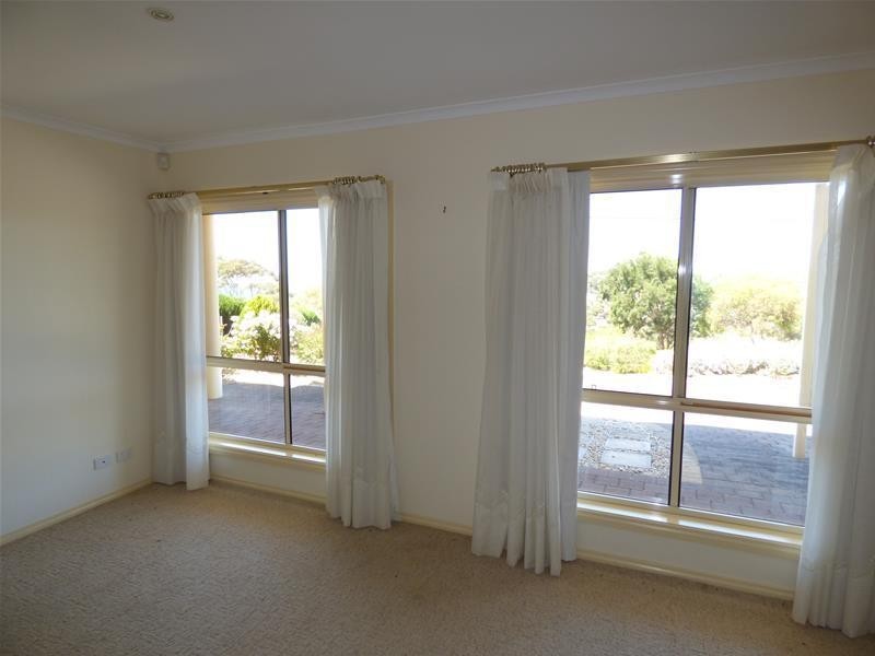 30 Valley View Road, Port Lincoln SA 5606