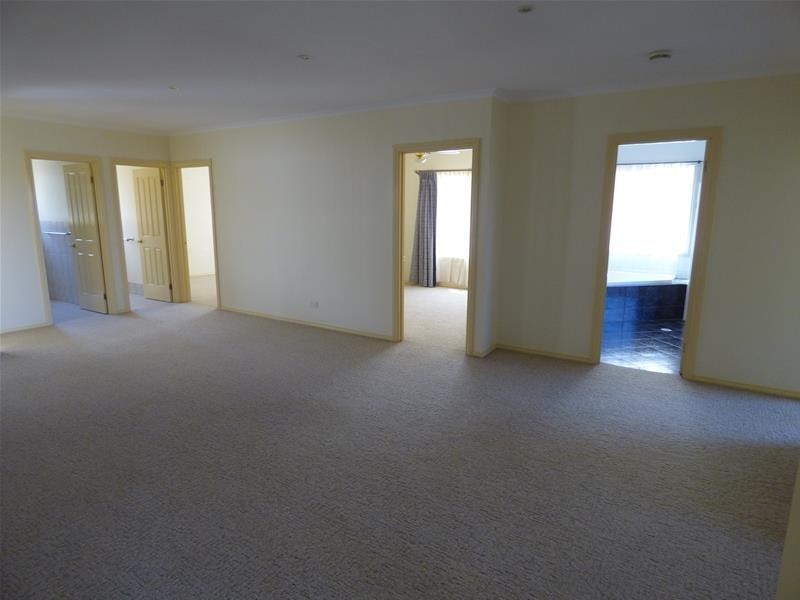30 Valley View Road, Port Lincoln SA 5606