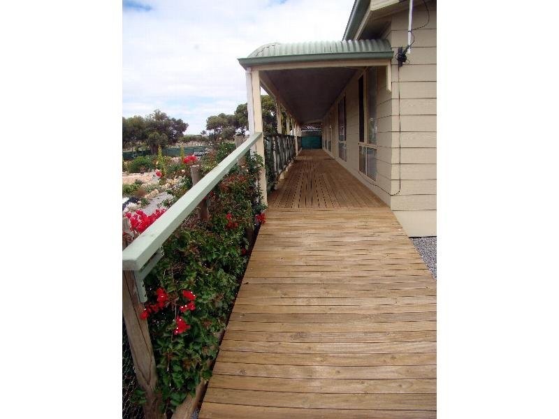 63 South Terrace, Lipson SA 5607