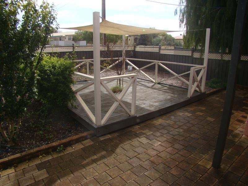 7 Dickens Street, Port Lincoln SA 5606