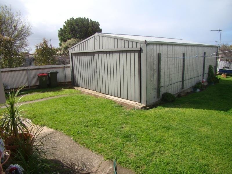 7 Dickens Street, Port Lincoln SA 5606