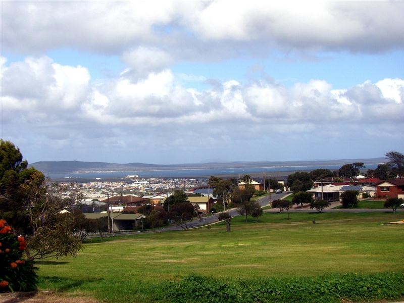 3/2 Vine Street, Port Lincoln SA 5606