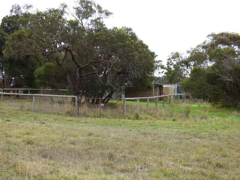 28 Averis Road, Port Lincoln SA 5606