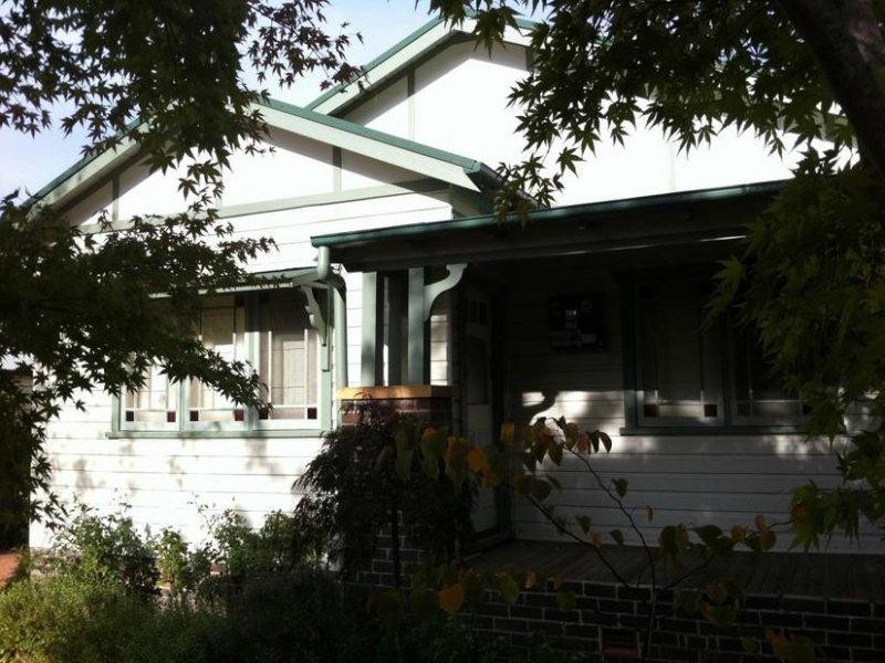 185 Marsh Street, Armidale NSW 2350