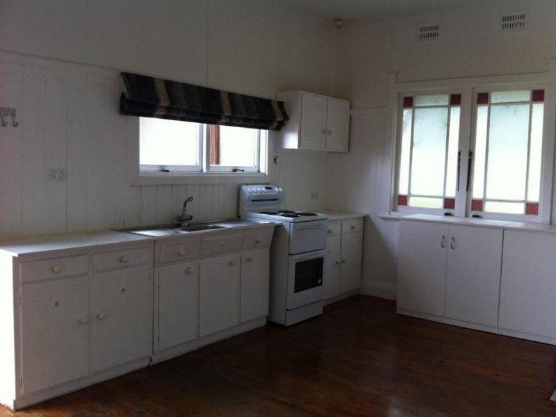 185 Marsh Street, Armidale NSW 2350