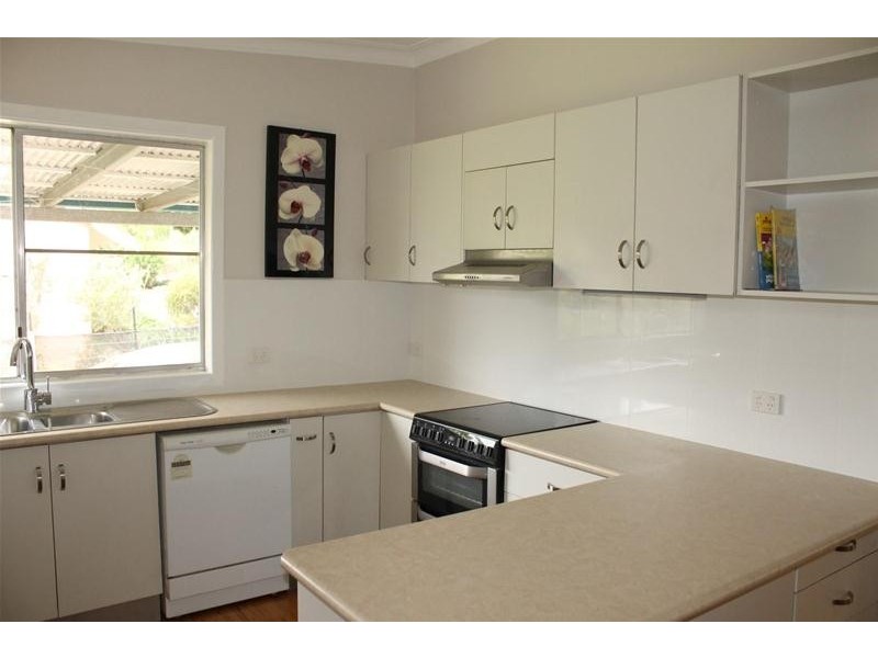 7 Lynches Road, Armidale NSW 2350