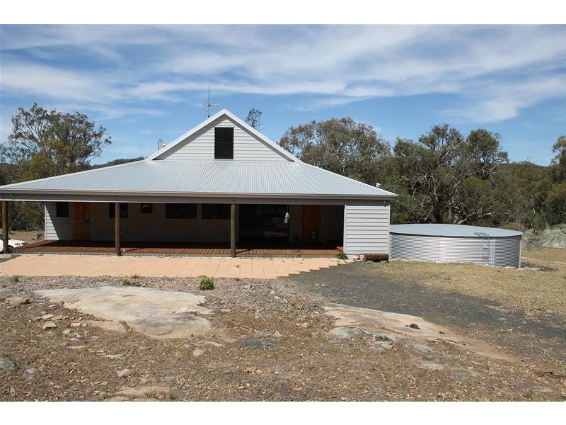 2987 Thunderbolts Way, Armidale NSW 2350