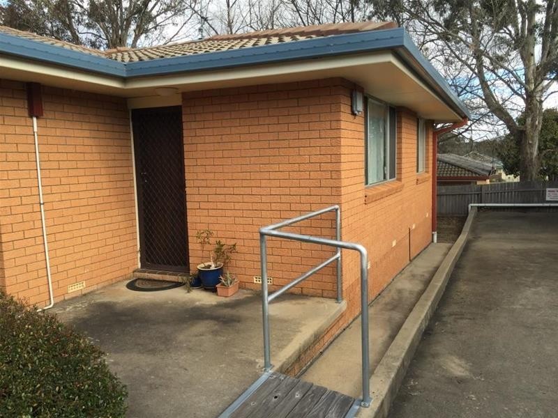 4/10 Marshall Avenue, Armidale NSW 2350