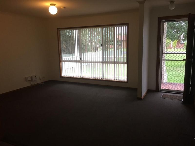 6 Samuelson Crescent, Armidale NSW 2350