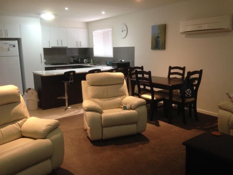 5/8 Power Place, Armidale NSW 2350