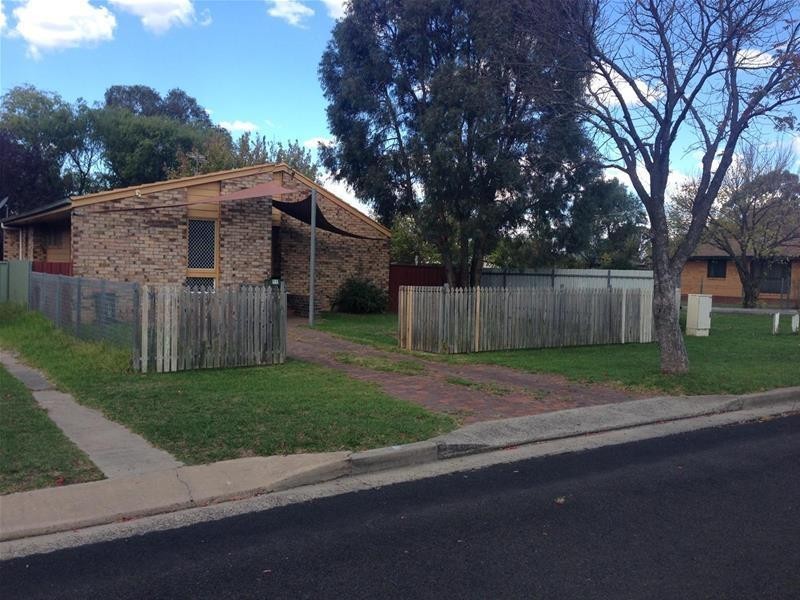 11 Golgotha Street, Armidale NSW 2350
