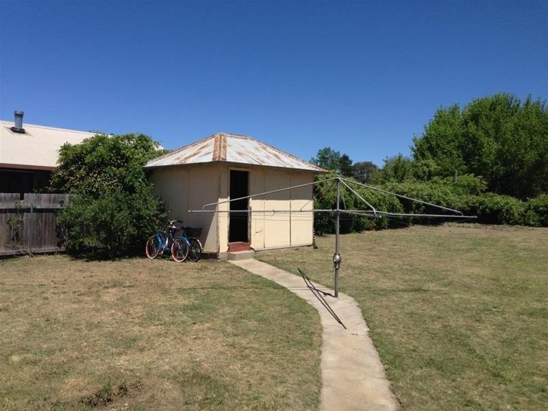 40 Tancredi Street, Armidale NSW 2350