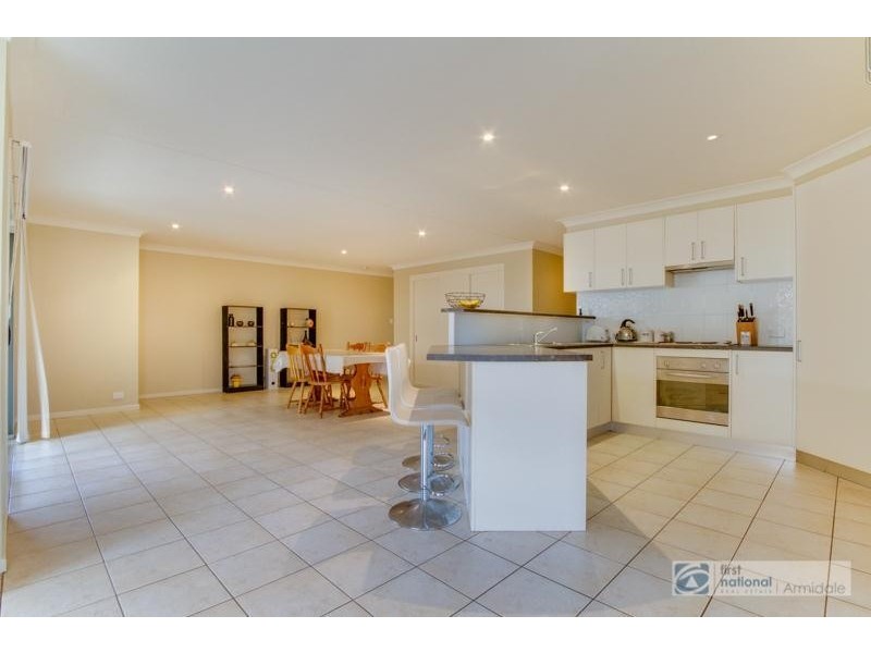 26 Rusden Court, Armidale NSW 2350