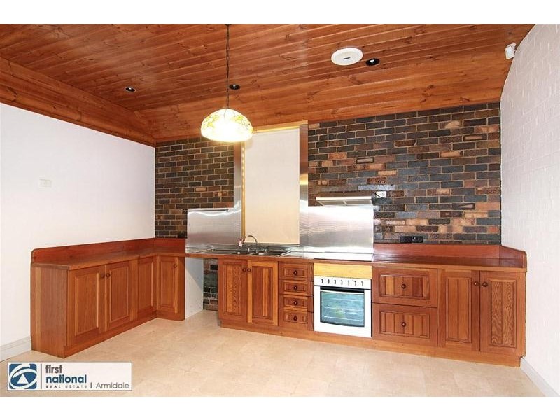 42 Golgotha Street, Armidale NSW 2350