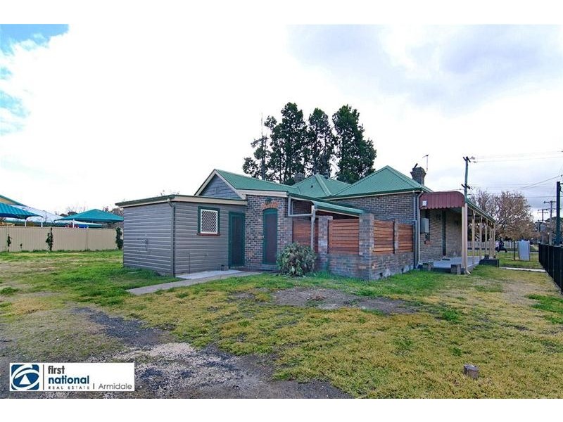 42 Golgotha Street, Armidale NSW 2350