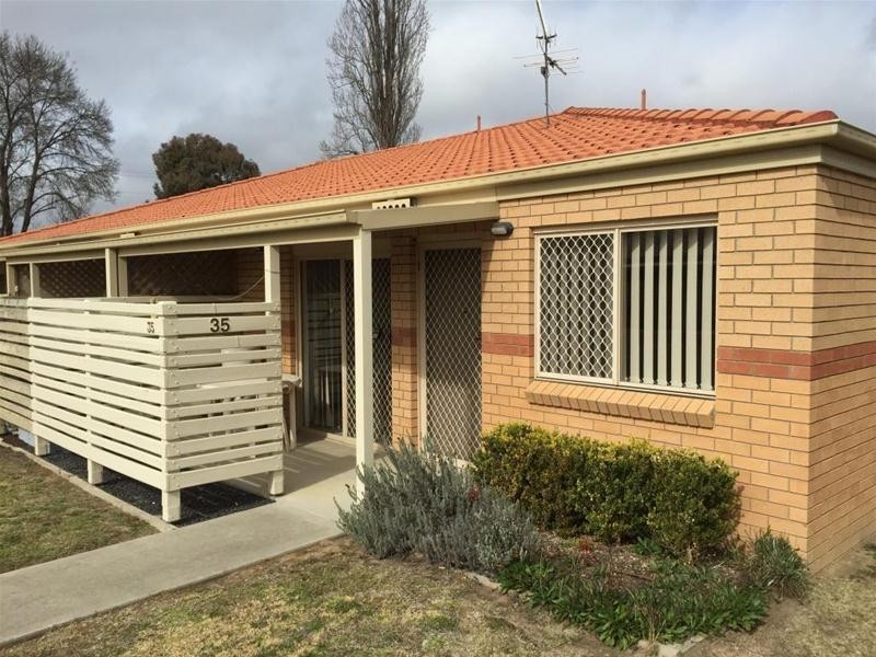 35/80 Queen Elizabeth Drive, Armidale NSW 2350