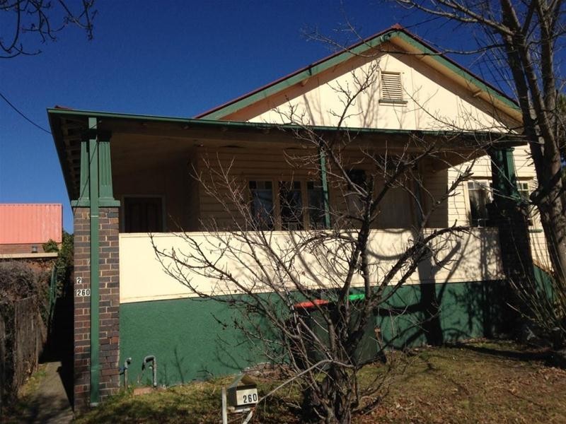 1/260 Beardy Street, Armidale NSW 2350