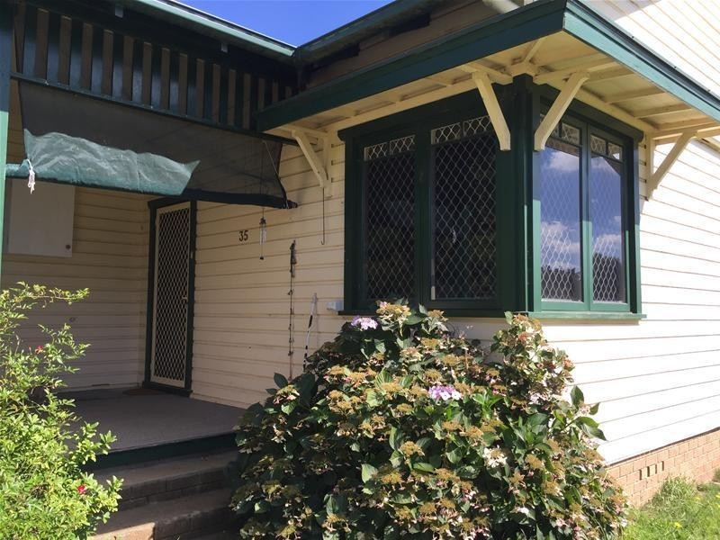 35 Brown Street, Armidale NSW 2350
