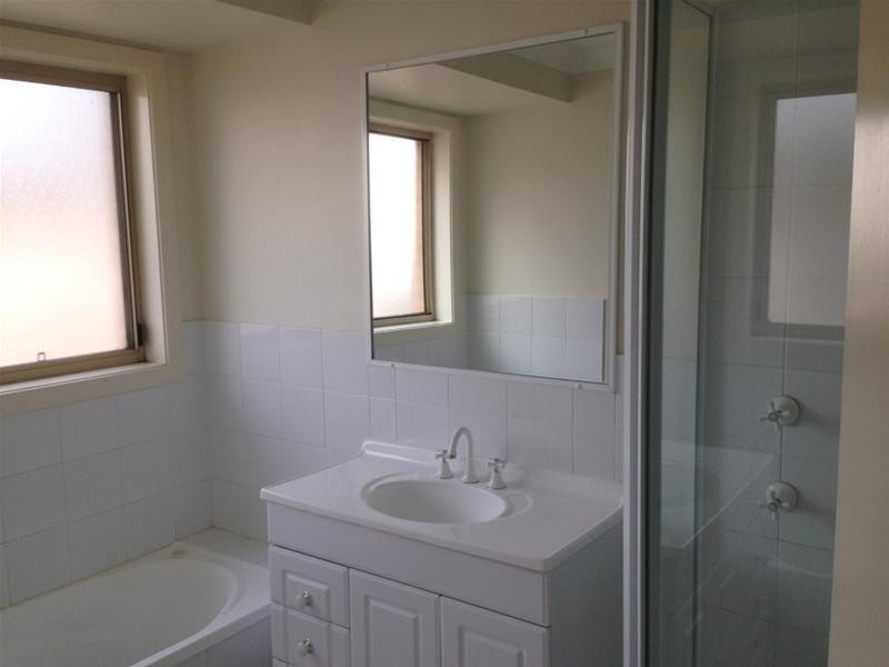 13 Dale Crescent, Armidale NSW 2350