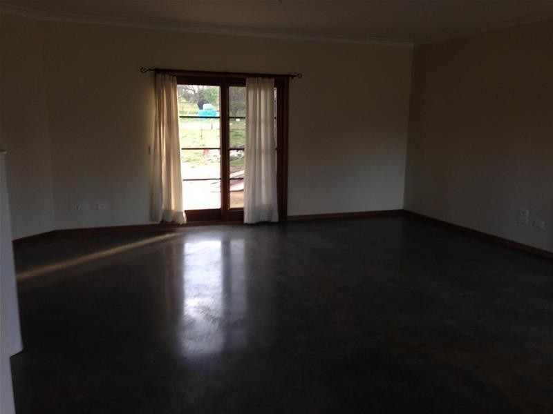 48 Maitland Street, Uralla NSW 2358