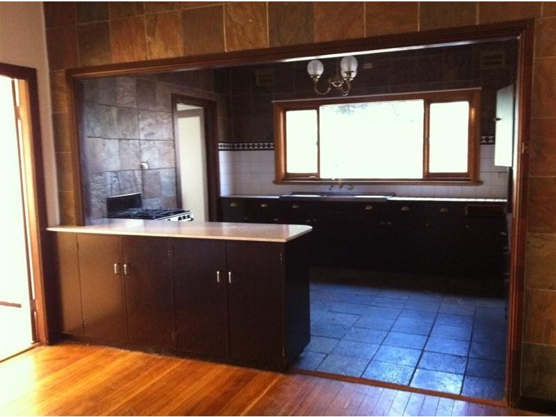 128 Handel Street, Armidale NSW 2350