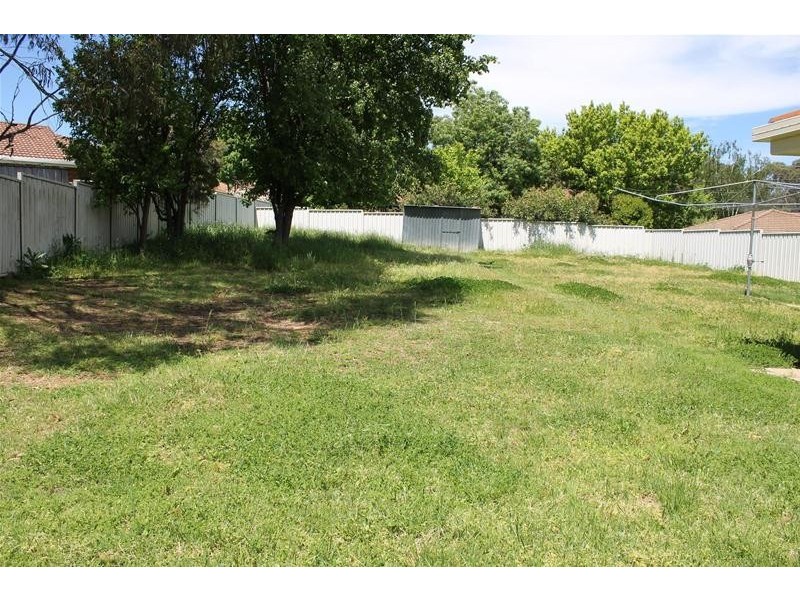 15 Verna Close, Armidale NSW 2350