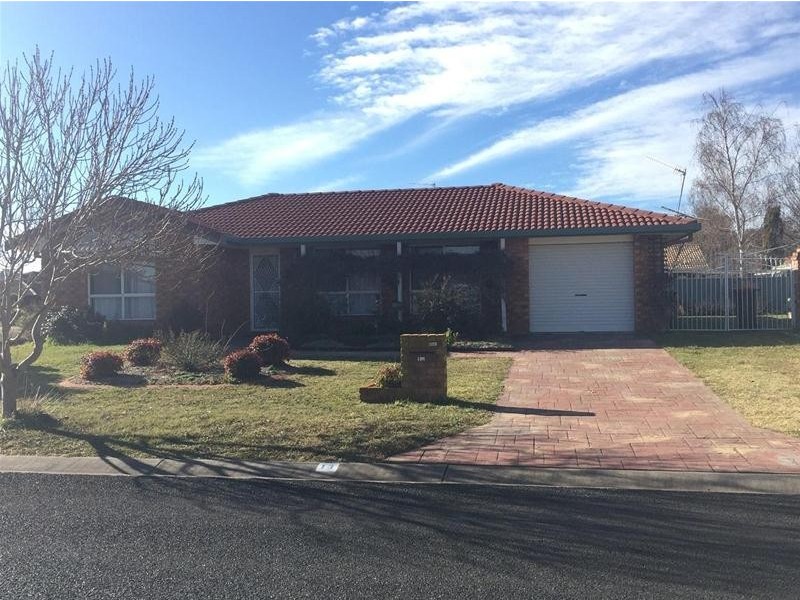 46 MacDonald Drive, Armidale NSW 2350