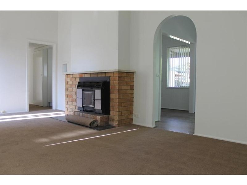 37 Martin Street, Armidale NSW 2350