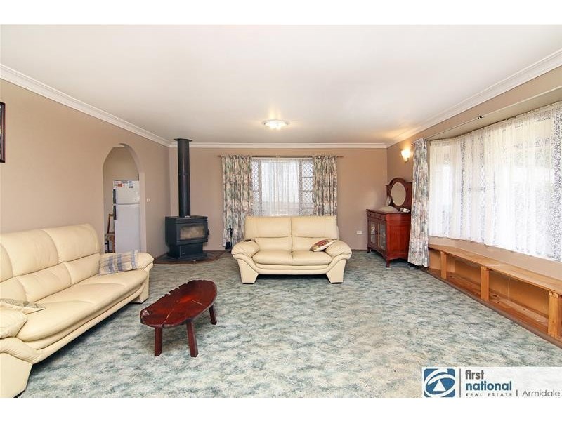 27 Blake Street, Armidale NSW 2350