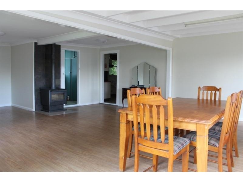 156 Bridge Street, Uralla NSW 2358