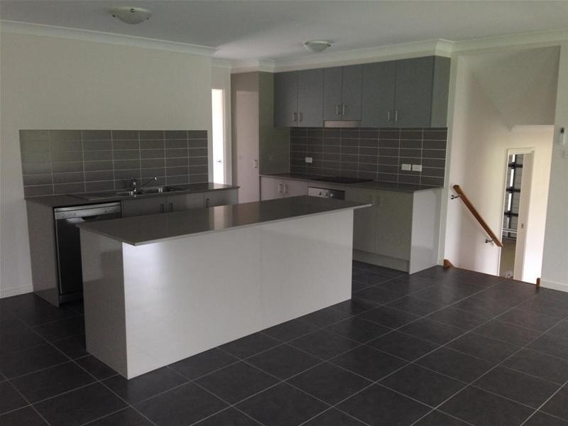 37 Dale Crescent, Armidale NSW 2350