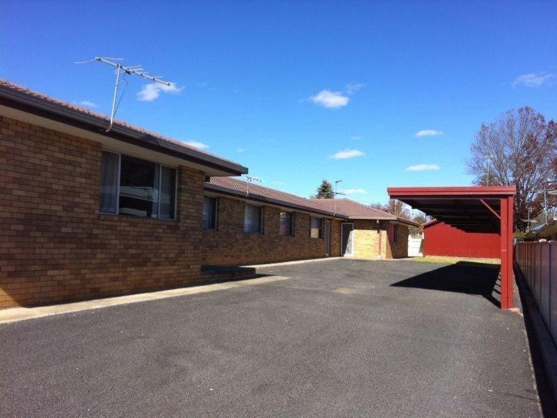 3/8 Speare Avenue, Armidale NSW 2350
