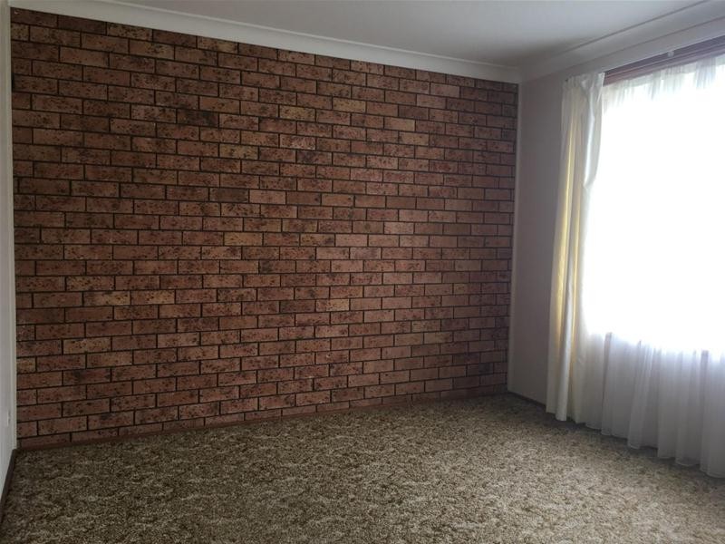 2/2 Robina Crescent, Armidale NSW 2350