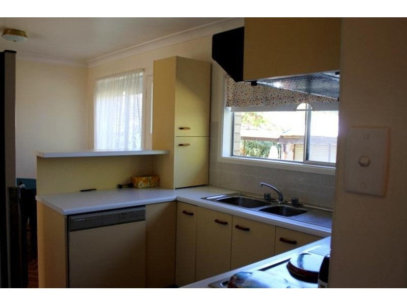 27 Judith Street, Armidale NSW 2350