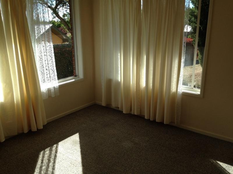 1/19 Verna Close, Armidale NSW 2350