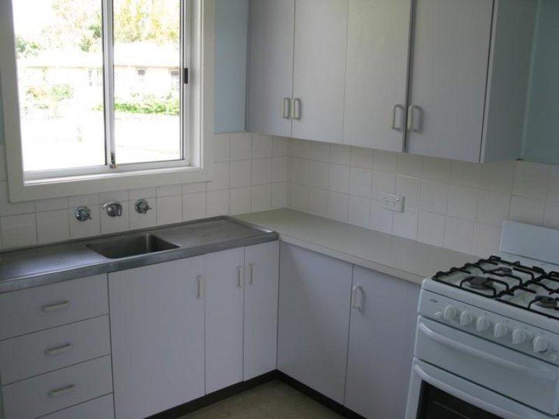 10 Barney Street, Armidale NSW 2350