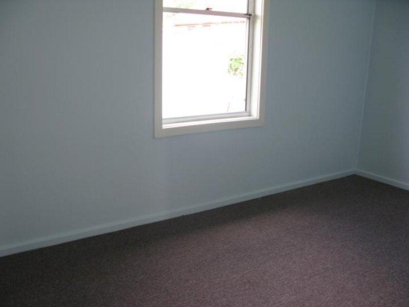 10 Barney Street, Armidale NSW 2350