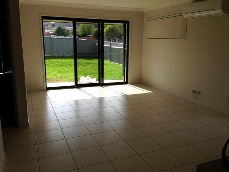 2/81 Box Hill Drive, Armidale NSW 2350