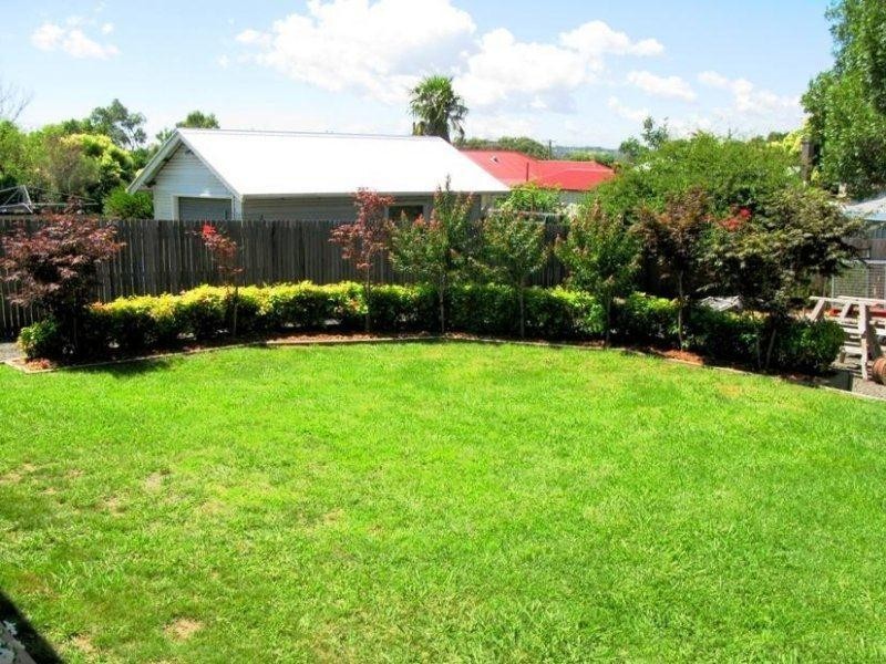 84 Erskine Street, Armidale NSW 2350