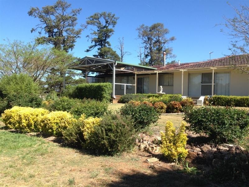402 Grafton Road, Armidale NSW 2350