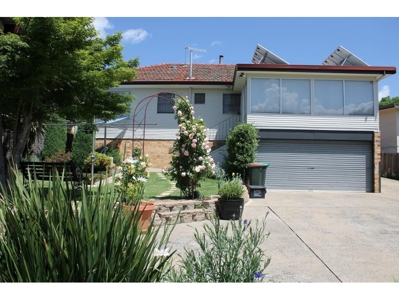 7 Curtis Street, Armidale NSW 2350