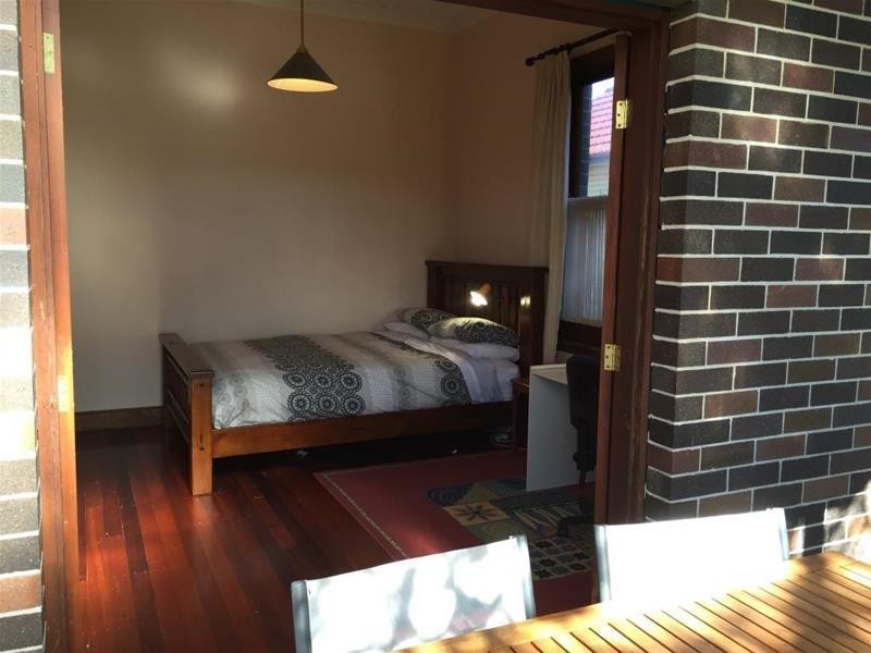 111 Brown Street, Armidale NSW 2350