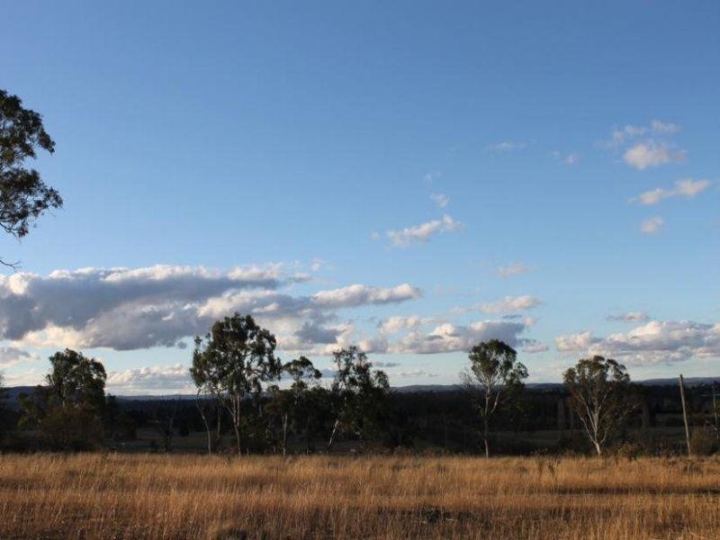 46 Simmons Road, Armidale NSW 2350