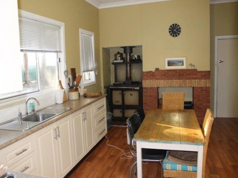 46 Simmons Road, Armidale NSW 2350