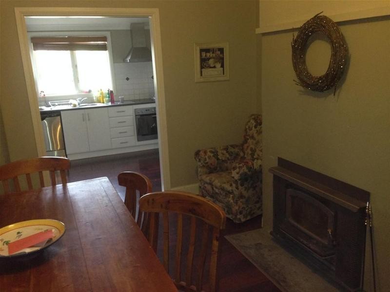 33 King Street, Uralla NSW 2358